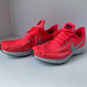 Men’s Size 11 Nike Air Zoom Pegasus 35 Bright Crimson